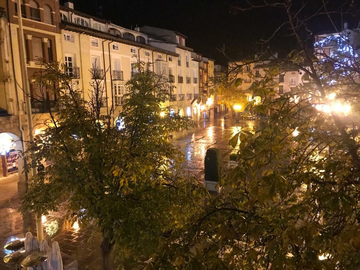 Apto Con Vistas A La Catedral Y Aire Acondicionado Logroño Extérieur photo