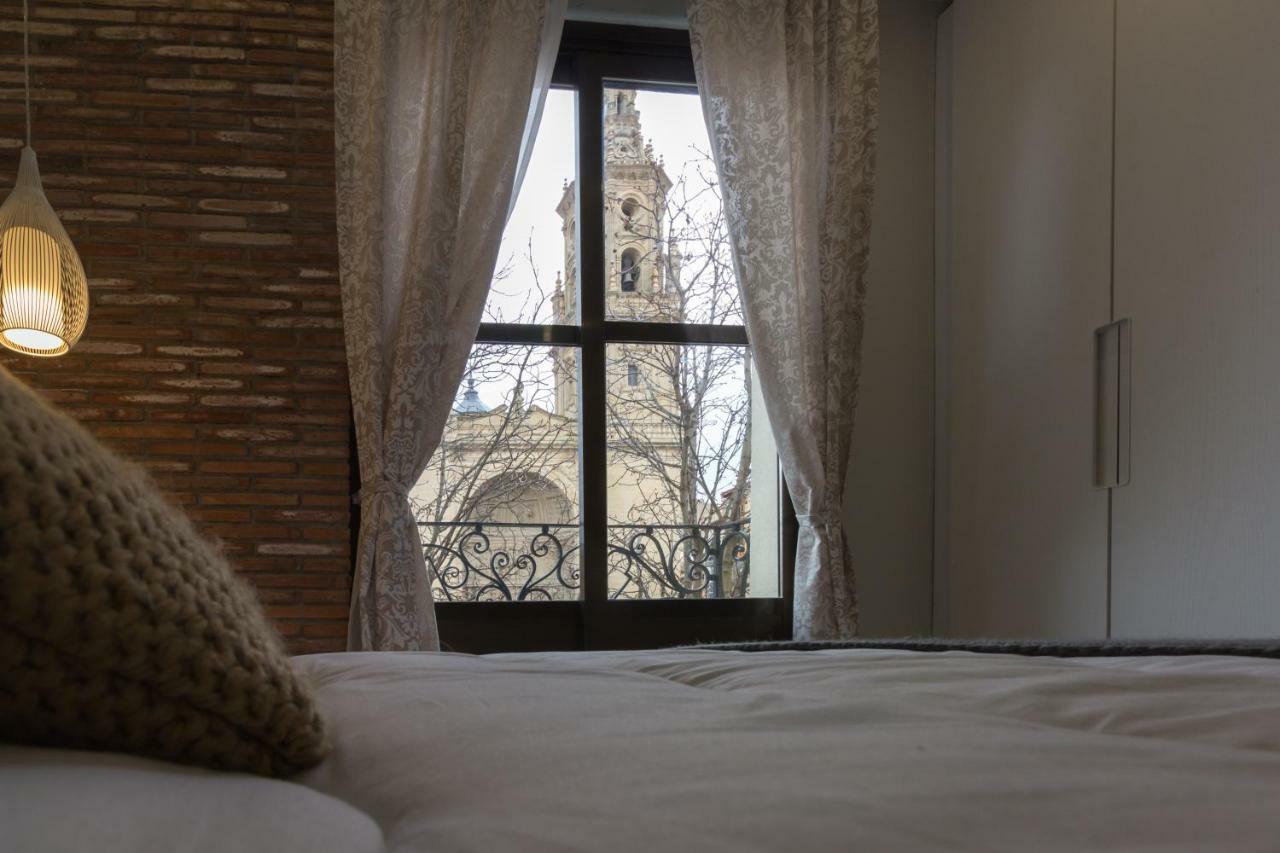 Apto Con Vistas A La Catedral Y Aire Acondicionado Logroño Extérieur photo